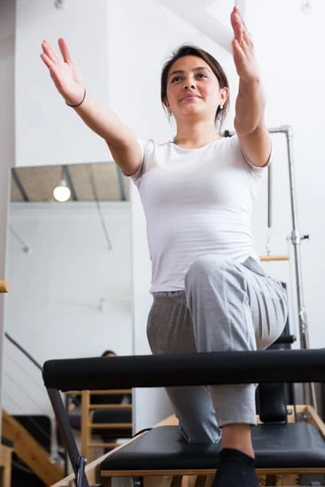 Migliora la tua flessibilità e tonicità grazie alla lezione di Pilates professionale e personalizzata